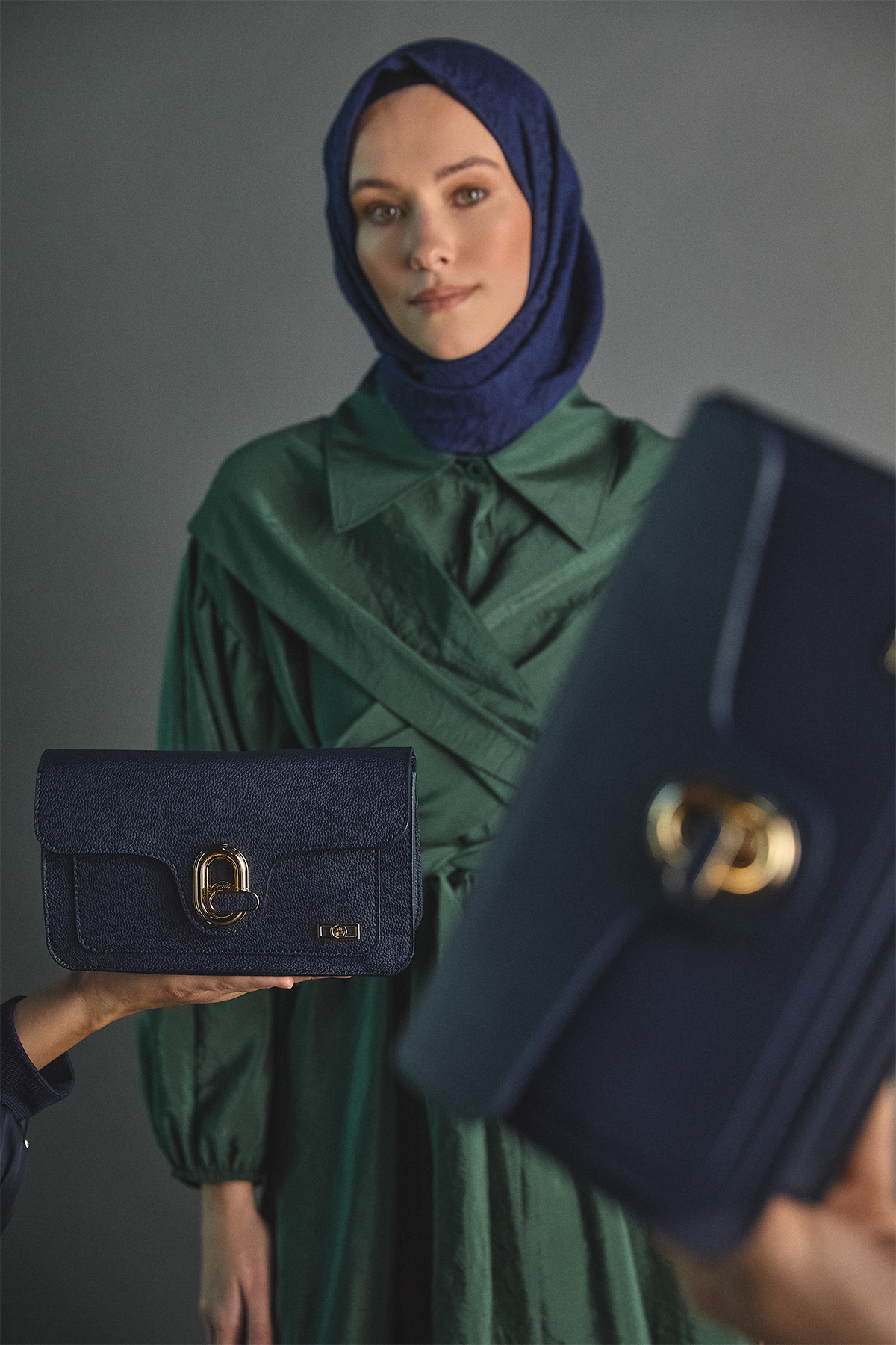 Çok Bölmeli Omuz Çantası, Tesettür Giyim