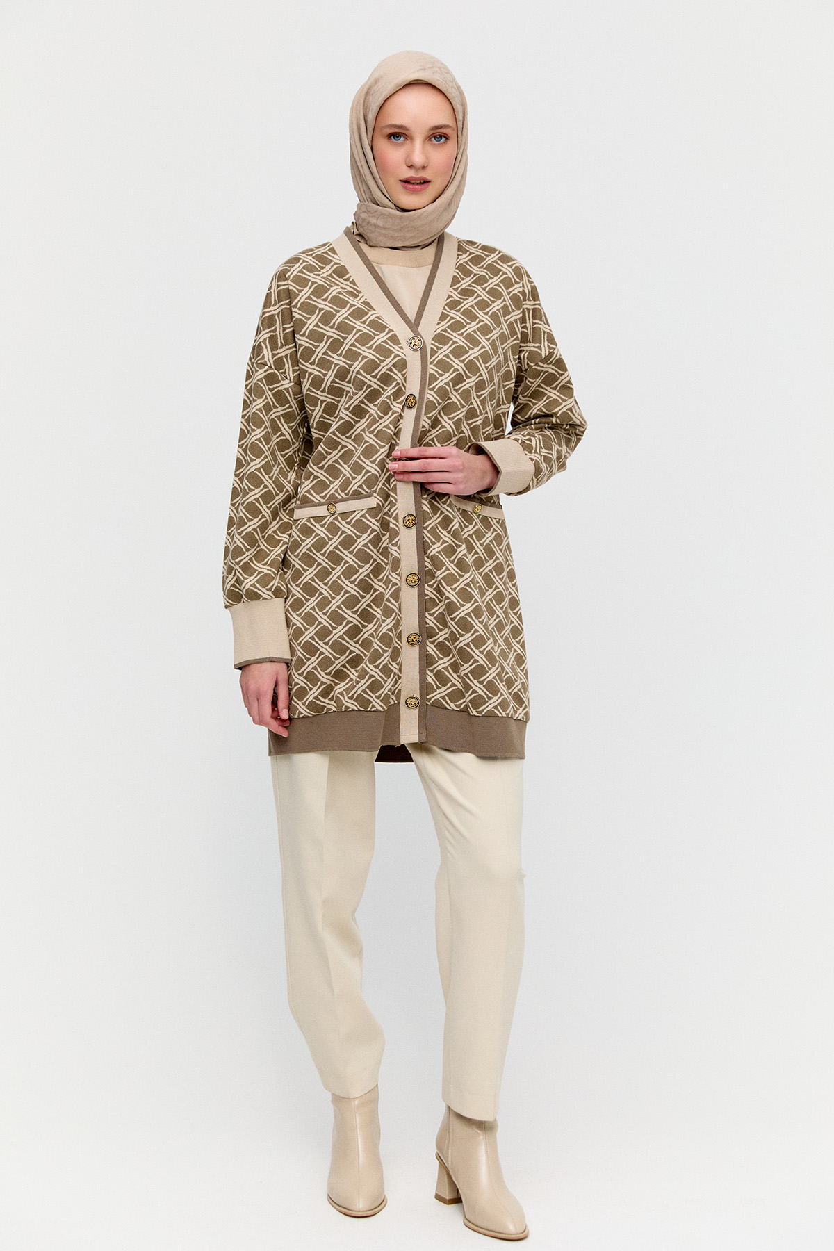 Desenli Ribanalı Triko Hırka, Tesettür Giyim