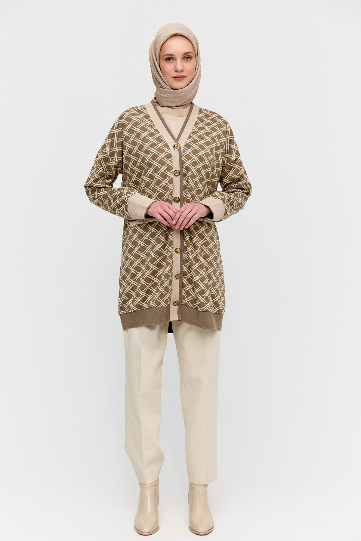 Desenli Ribanalı Triko Hırka, Tesettür Giyim