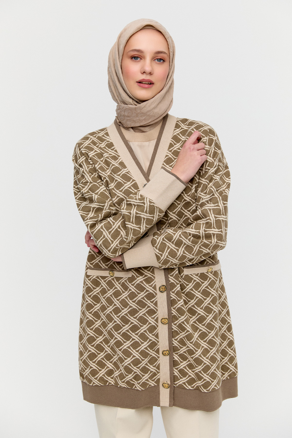 Desenli Ribanalı Triko Hırka, Tesettür Giyim