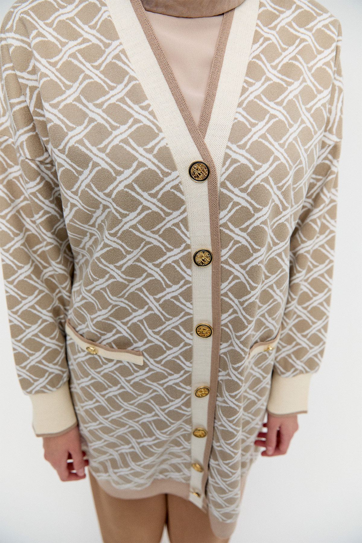 Desenli Ribanalı Triko Hırka, Tesettür Giyim