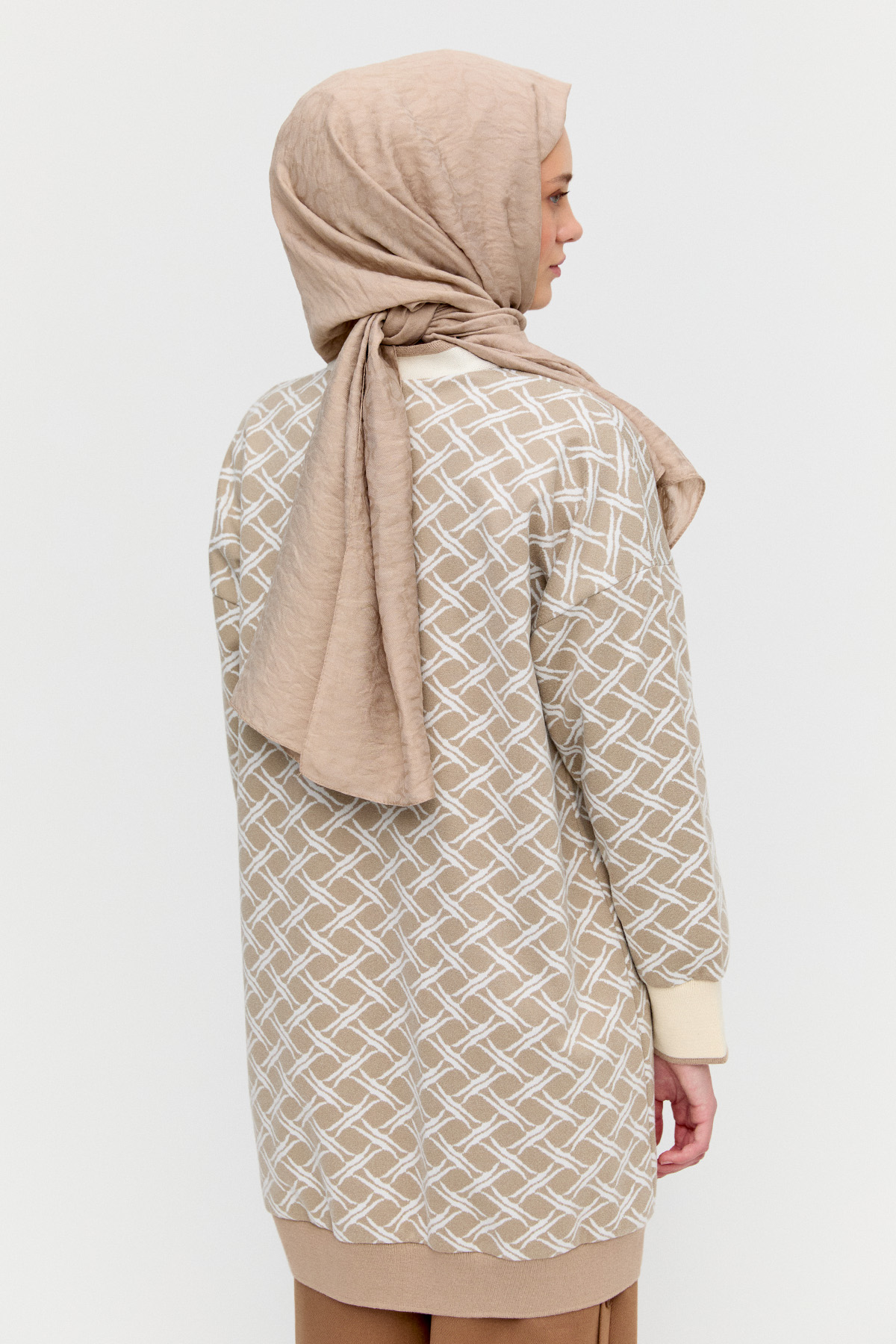 Desenli Ribanalı Triko Hırka, Tesettür Giyim