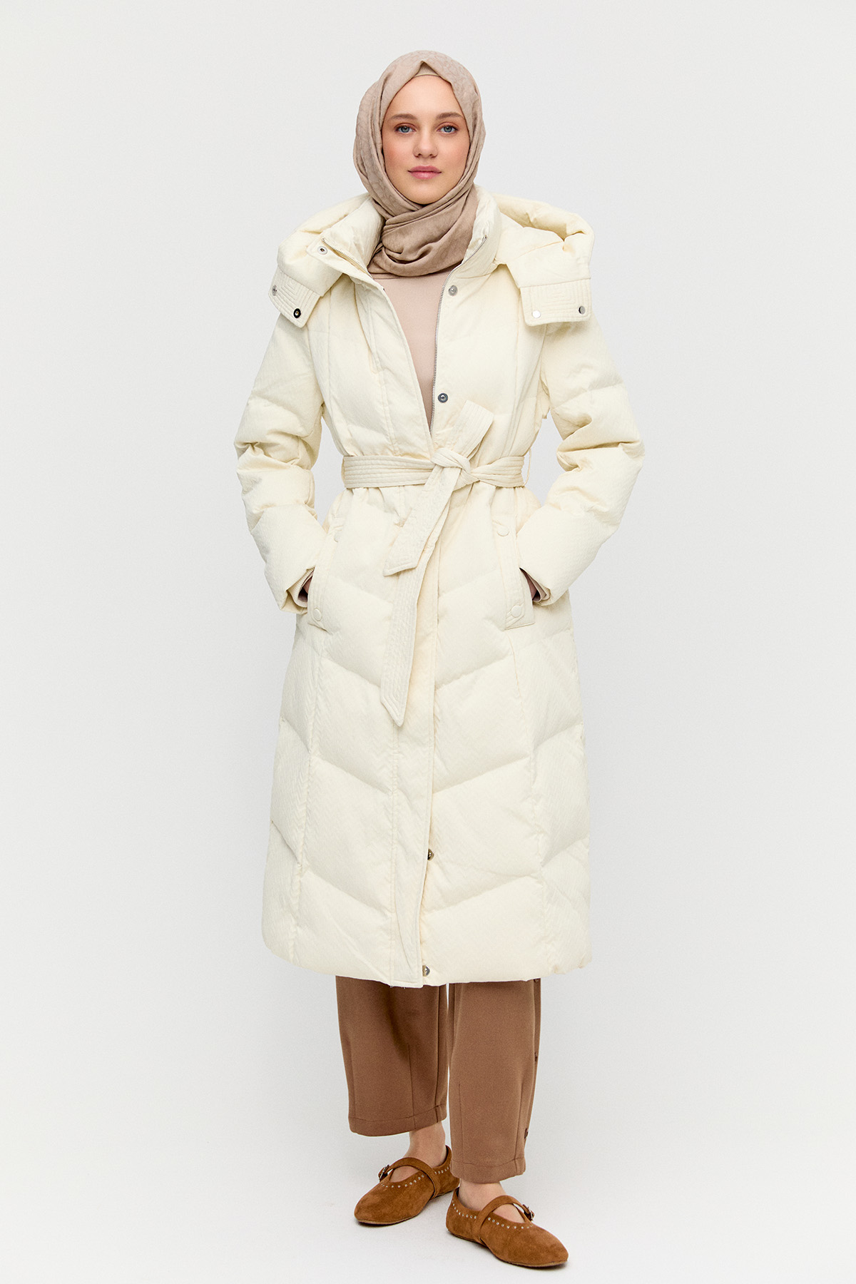 Dolgulu Kaz Tüyü Mont, Tesettür Giyim