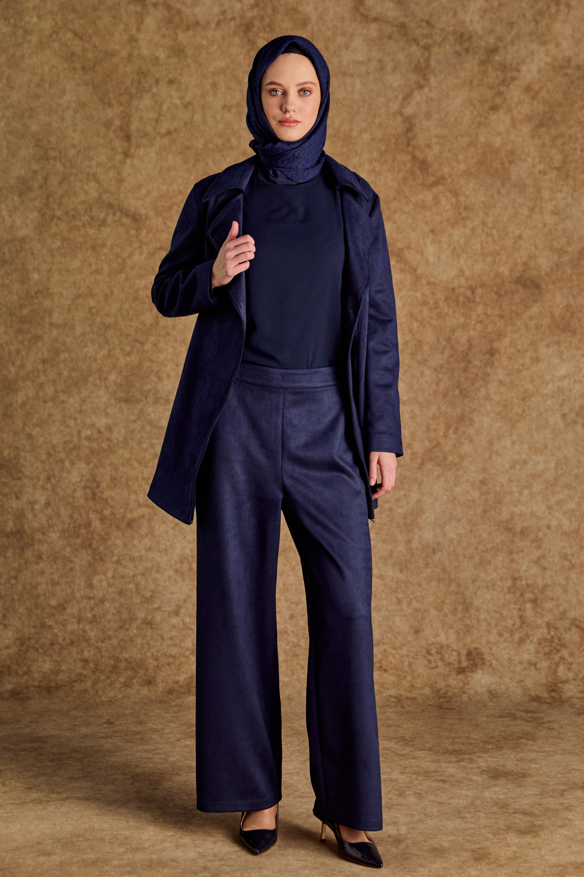 Süet Boru Paça Pantolon, Tesettür Giyim