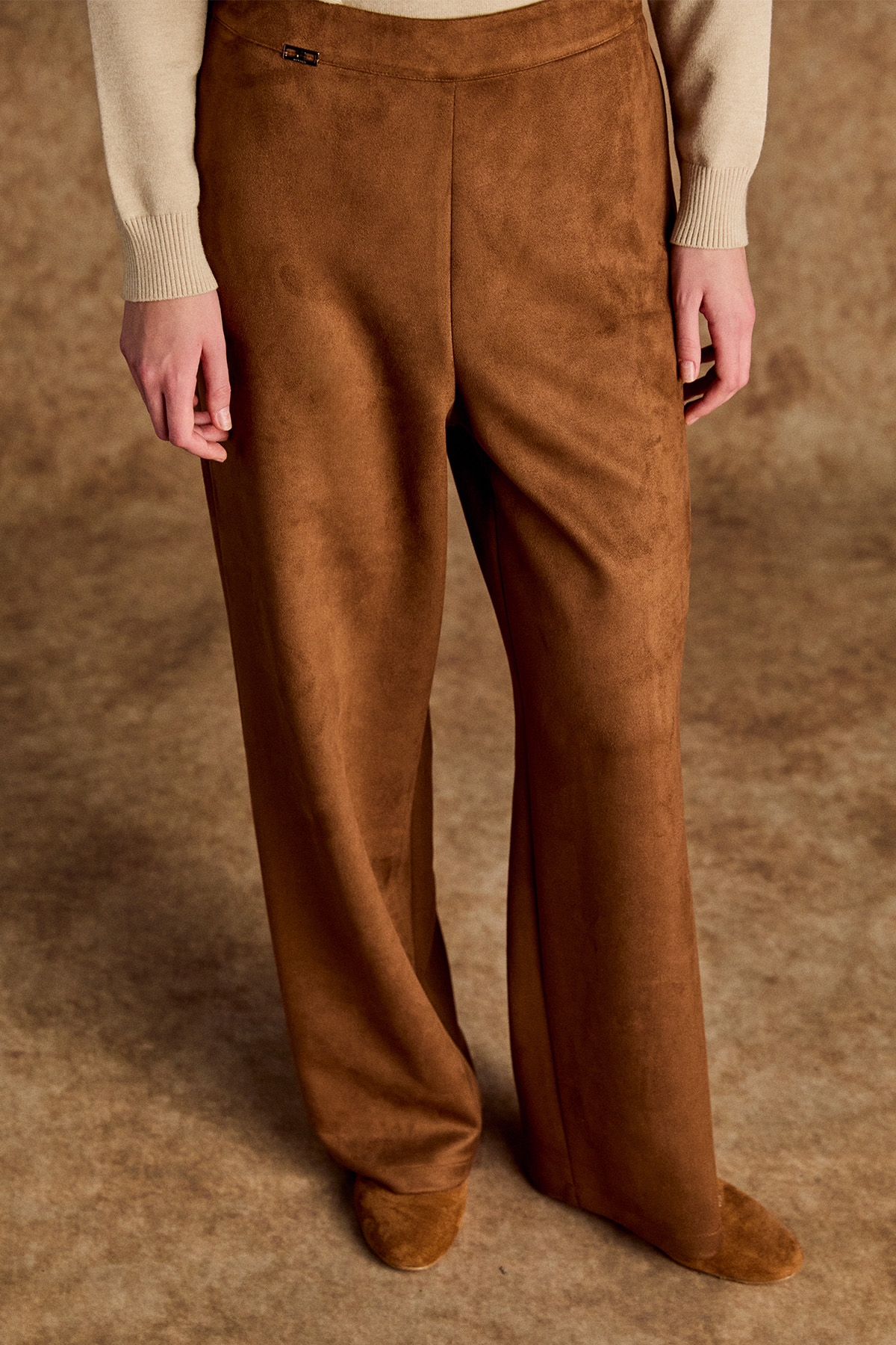 Süet Boru Paça Pantolon, Tesettür Giyim