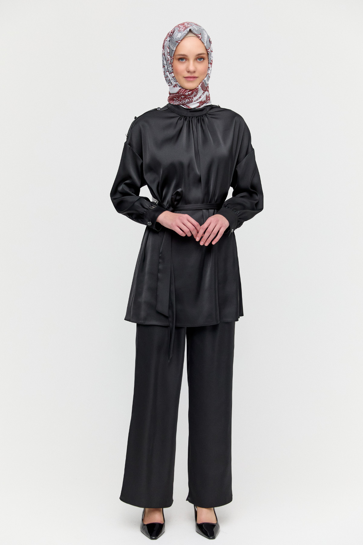 Süs Düğmeli Saten İkili Takım, Tesettür Giyim