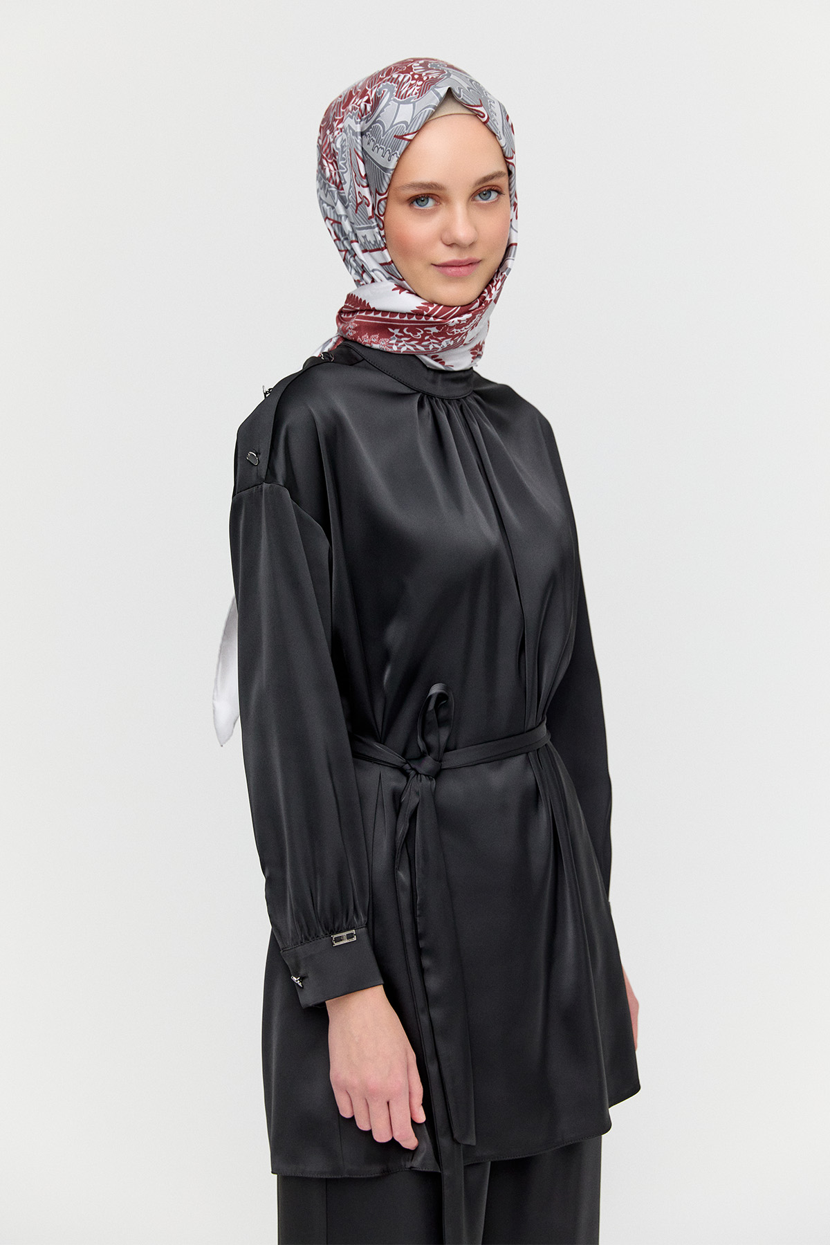 Süs Düğmeli Saten İkili Takım, Tesettür Giyim