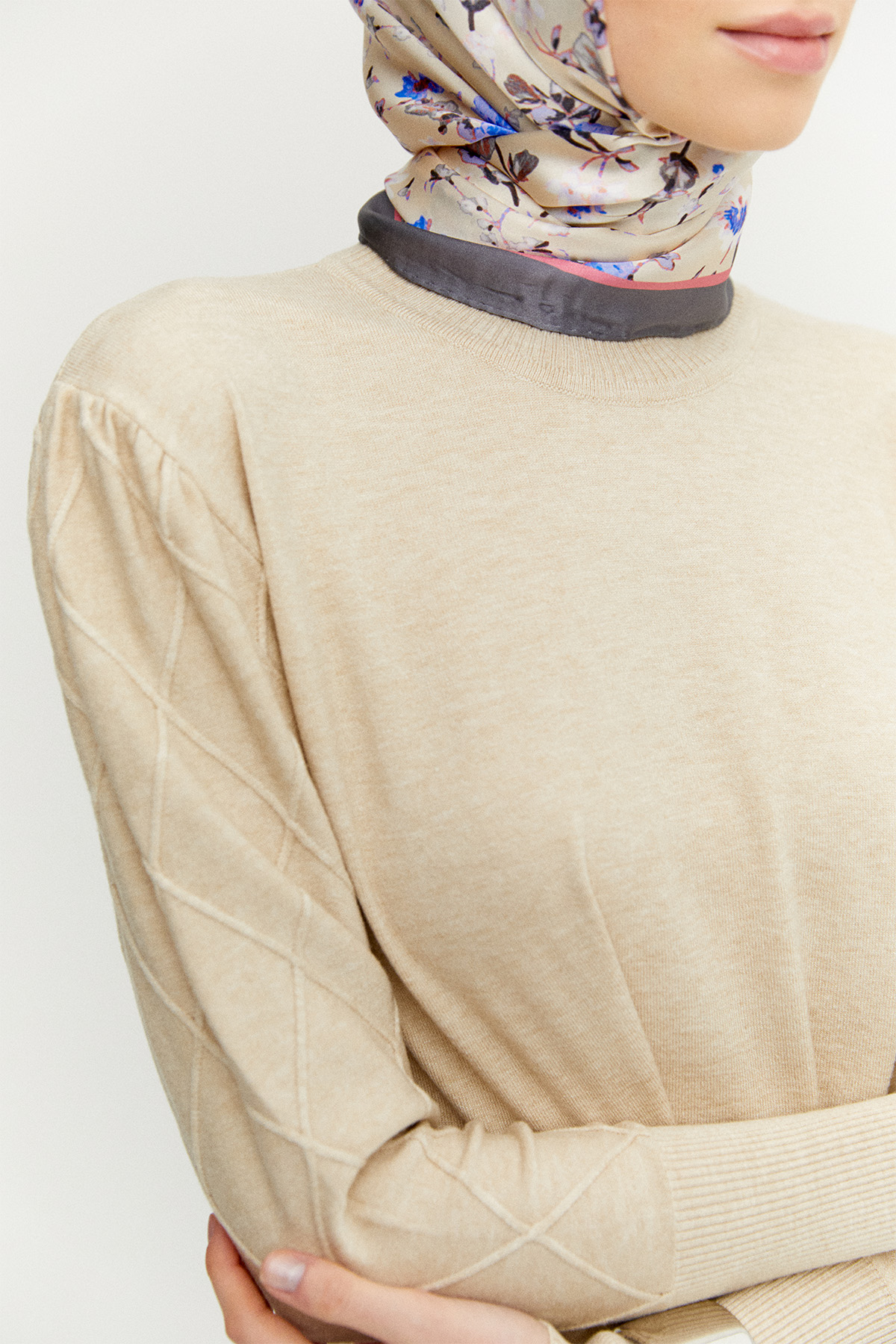 Baklava Desenli Ribanalı Triko Bluz, Tesettür Giyim