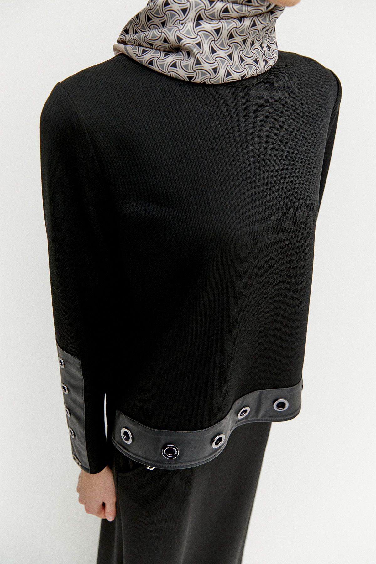 Kuşgözlü Hakim Yakalı Bluz, Tesettür Giyim