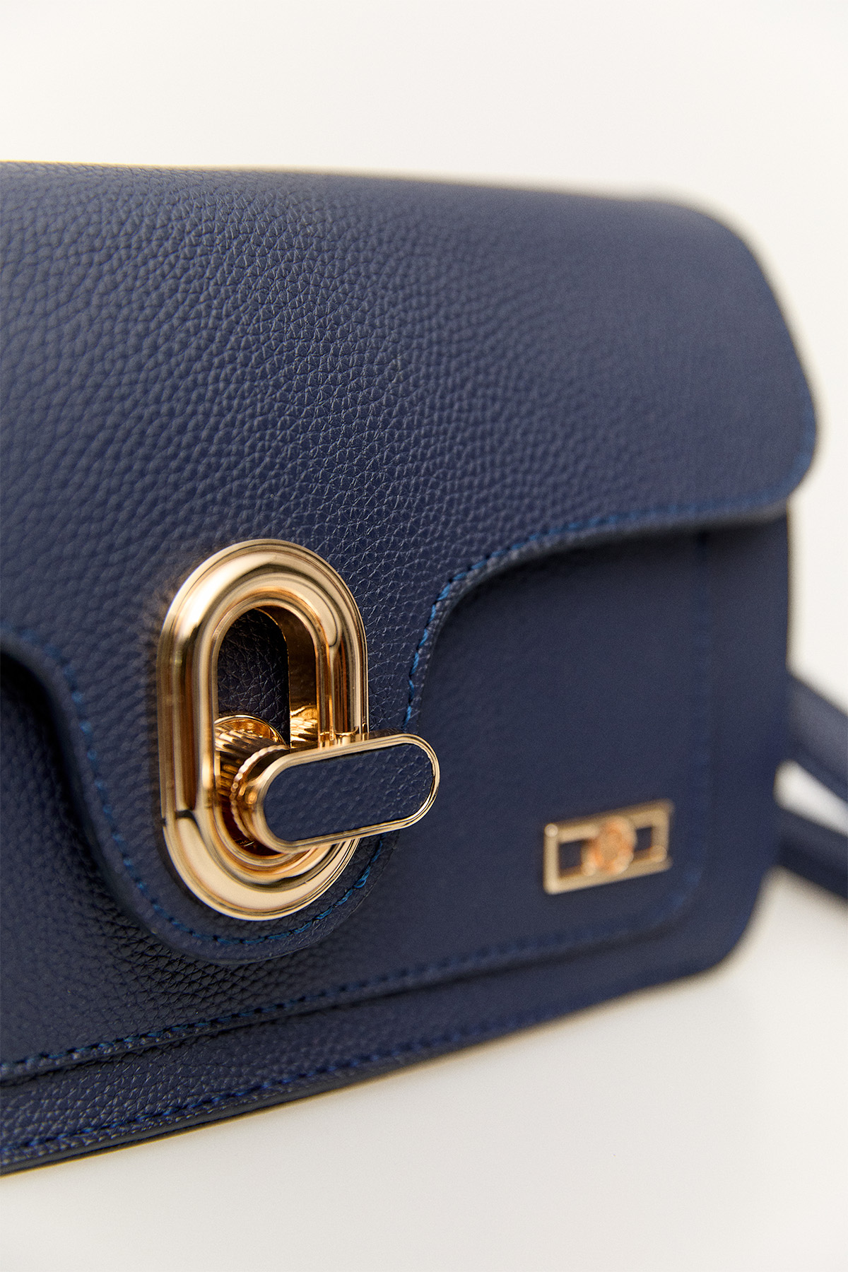 Çok Bölmeli Omuz Çantası, Tesettür Giyim