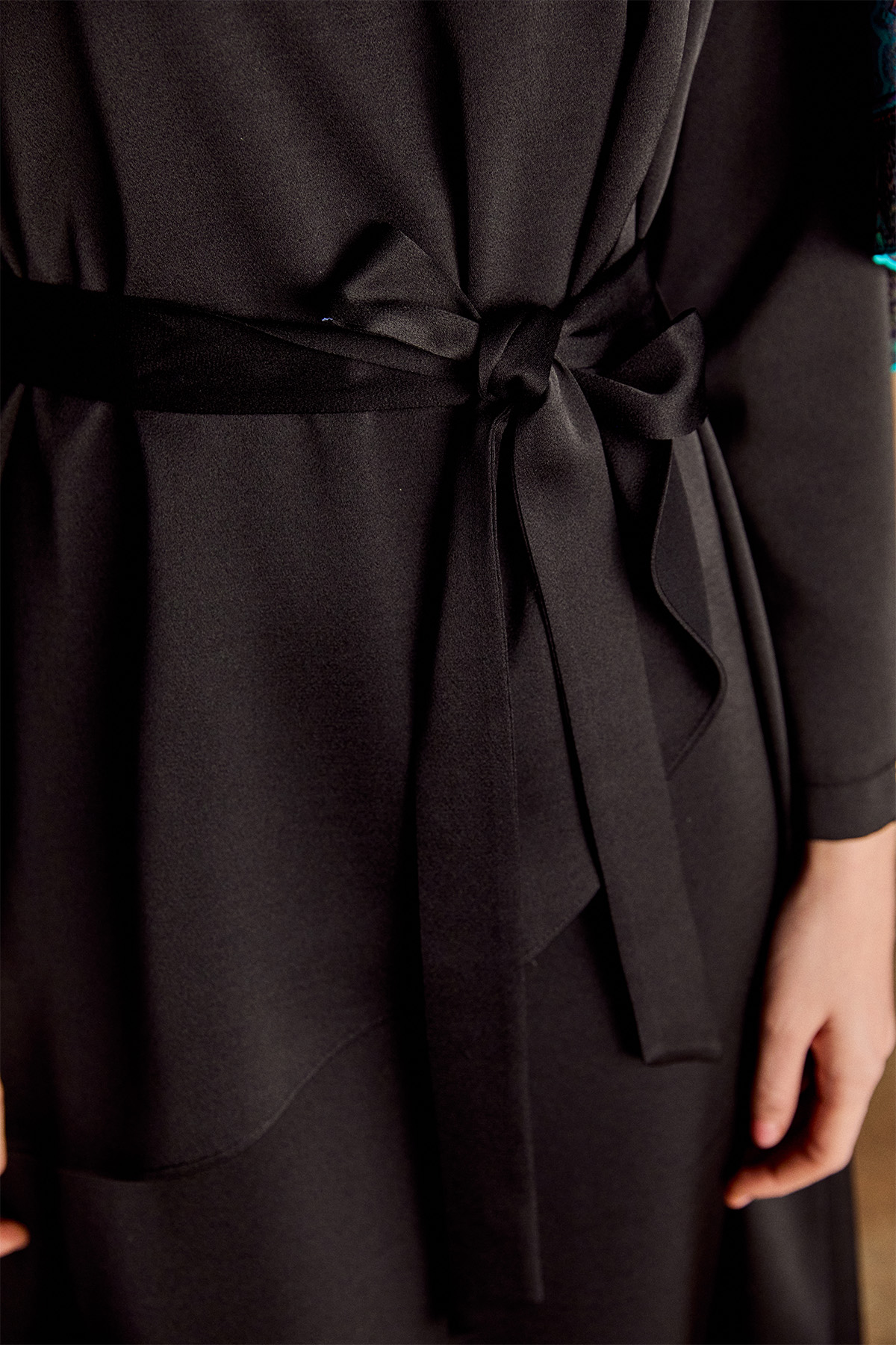 Drapeli Saten Elbise, Tesettür Giyim