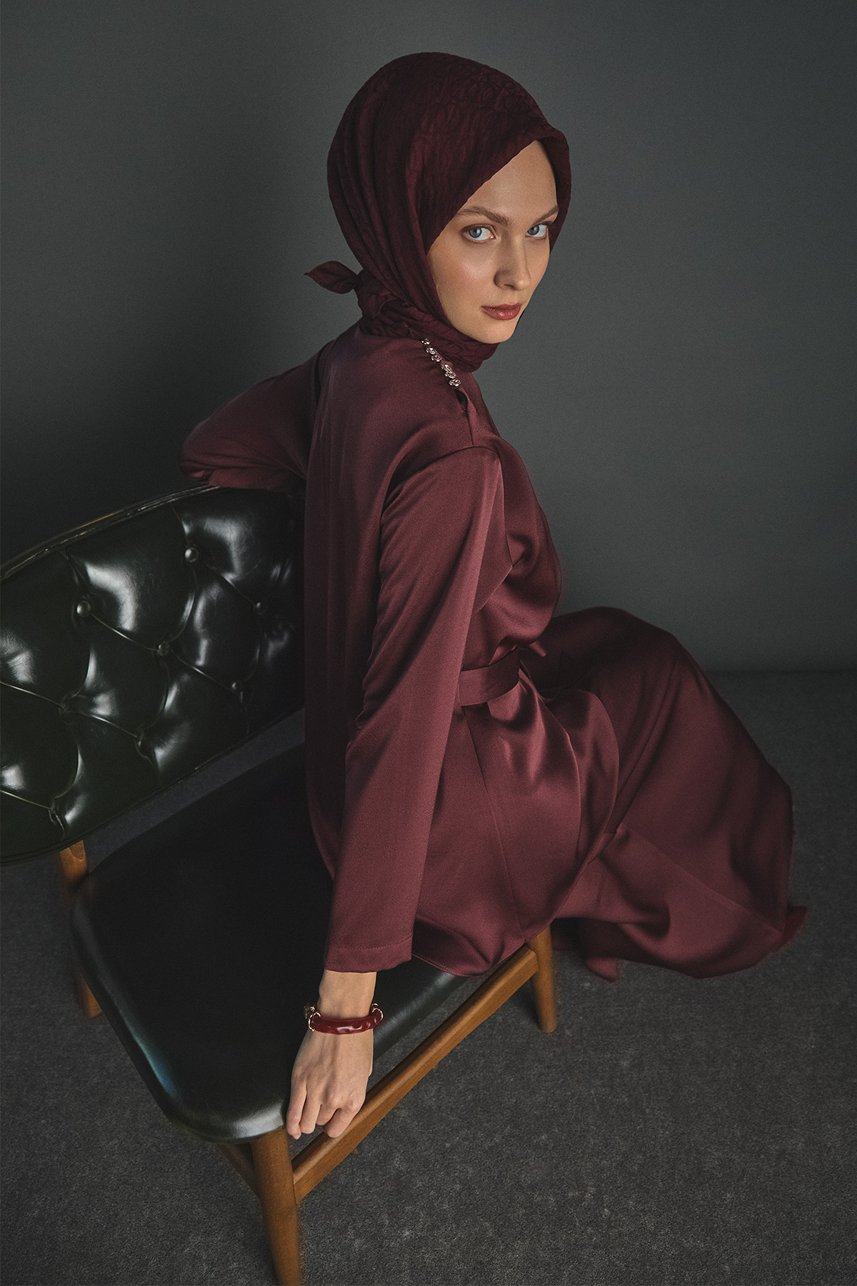 Drapeli Saten Elbise, Tesettür Giyim