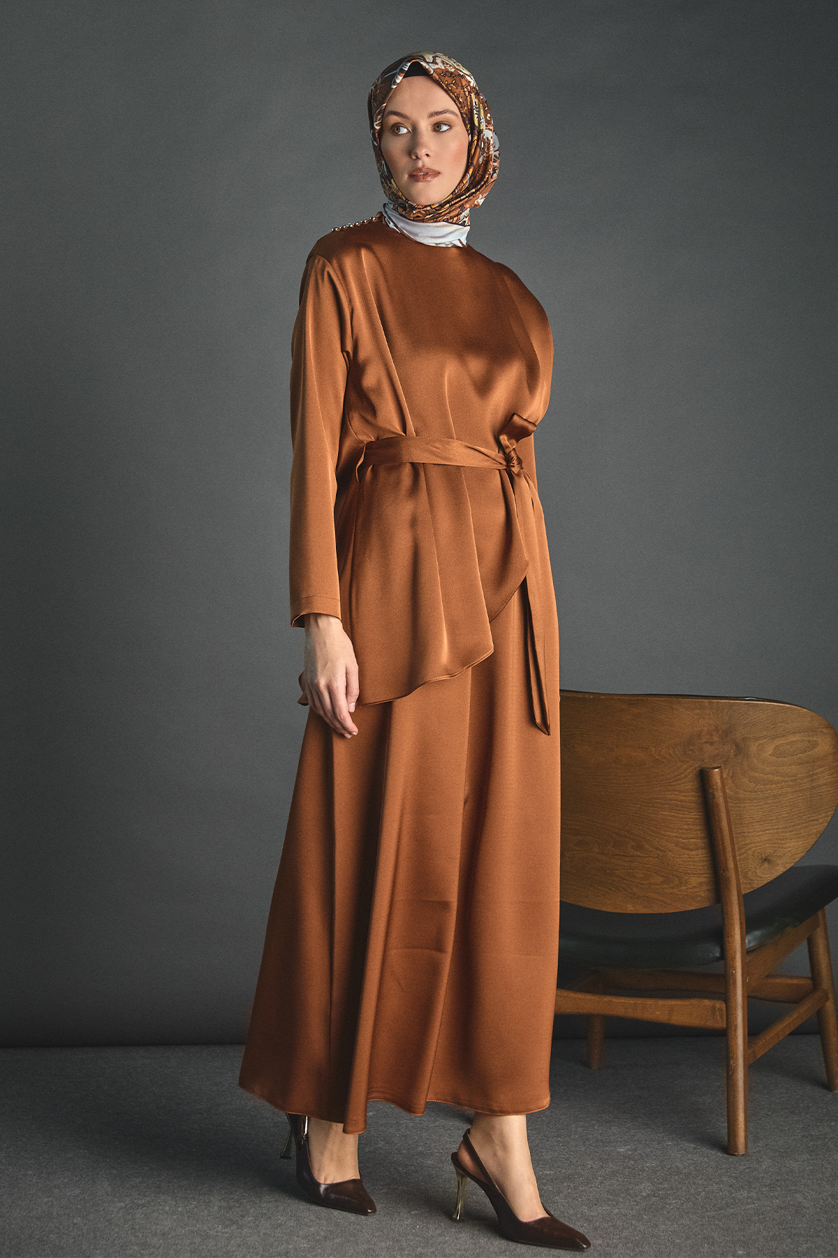 Drapeli Saten Elbise, Tesettür Giyim