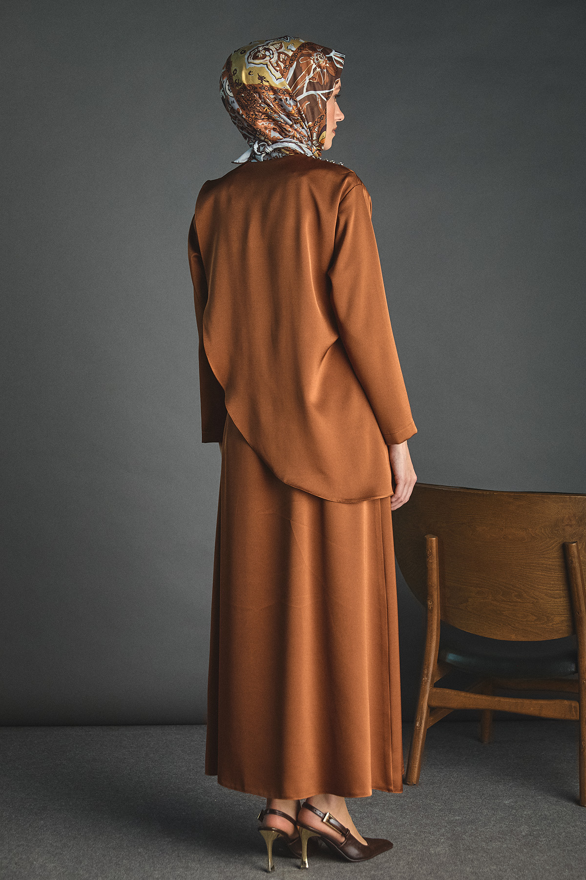 Drapeli Saten Elbise, Tesettür Giyim