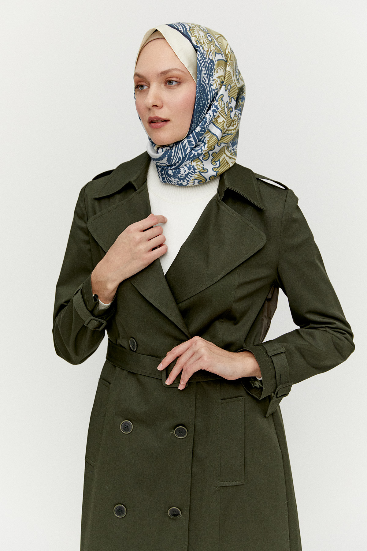 Kruvaze Paraşüt Detaylı Pamuklu Kap, Tesettür Giyim