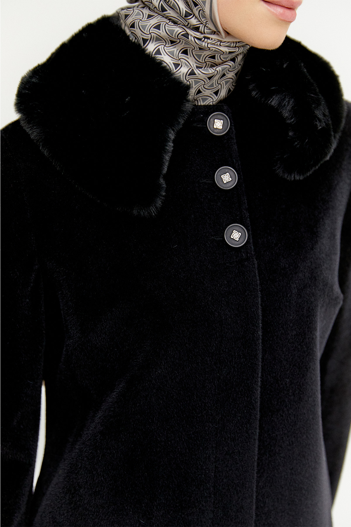 Çıkarılabilir Kürklü Kaşe Kaban, Tesettür Giyim