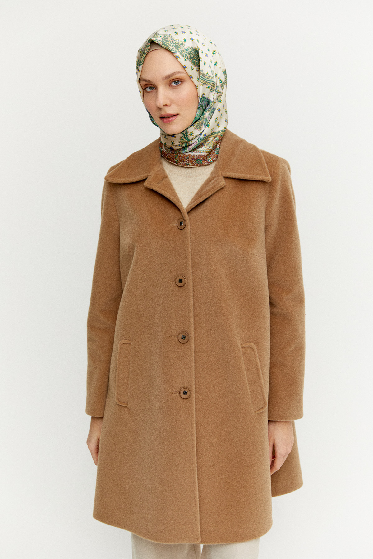 Melanjlı Şık Kaşe Kaban Büyük Beden, Tesettür Giyim