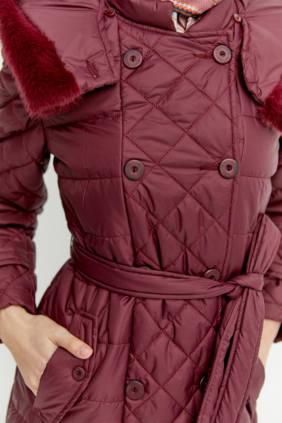 Kuşaklı Seyyar Kapüşonlu Şişme Kaban, Tesettür Giyim