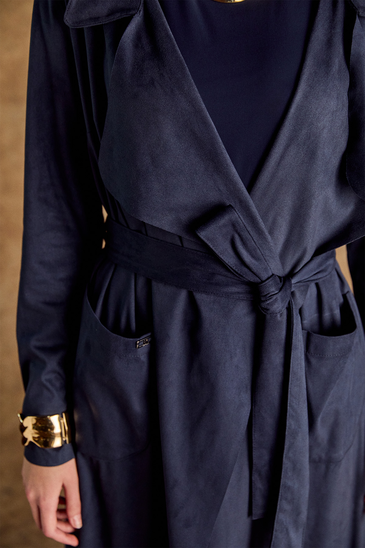 Süet Dokulu Pardesü, Tesettür Giyim