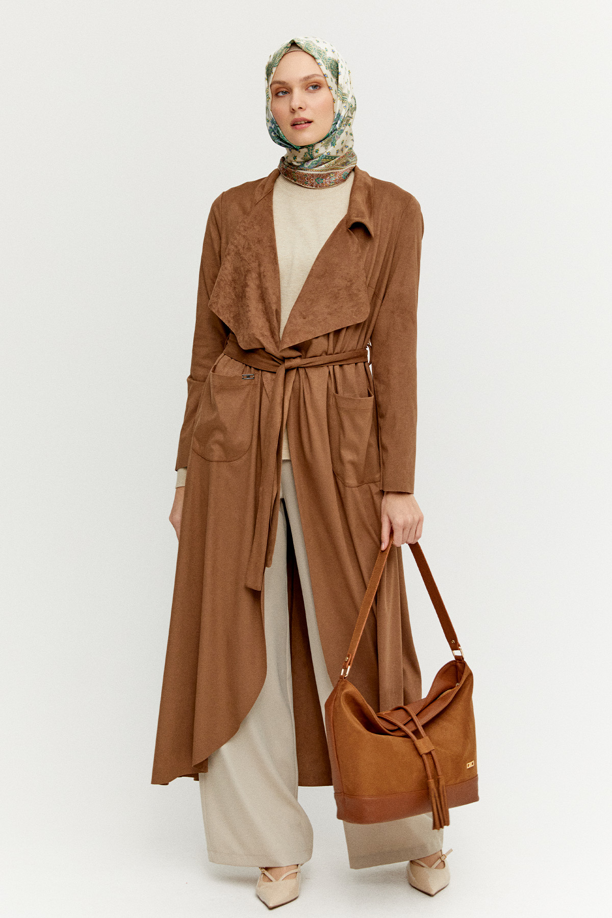 Süet Dokulu Pardesü, Tesettür Giyim