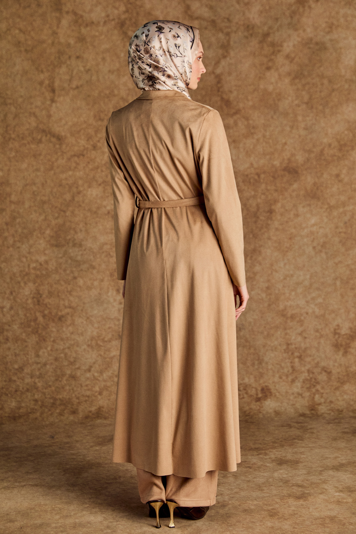 Süet Dokulu Pardesü, Tesettür Giyim