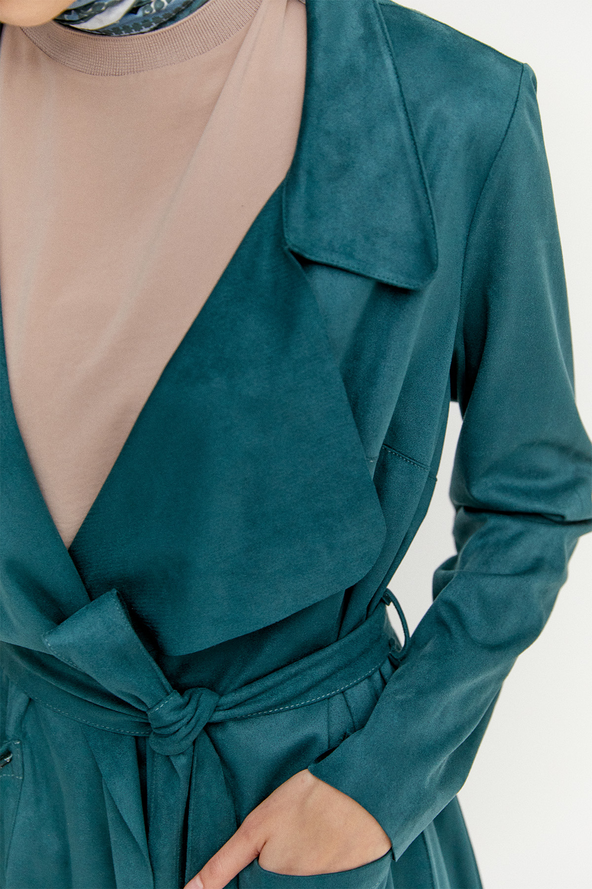 Süet Dokulu Pardesü, Tesettür Giyim