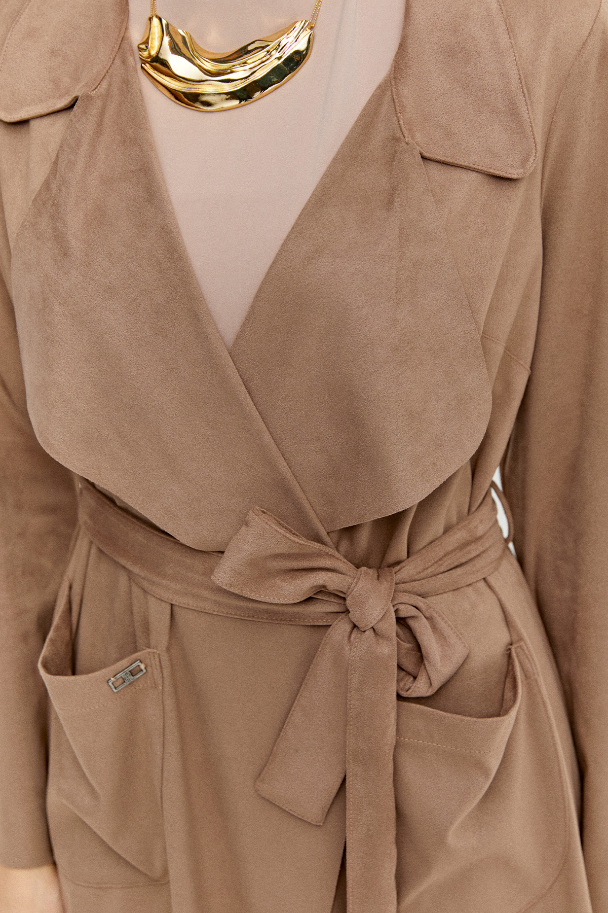 Süet Dokulu Pardesü, Tesettür Giyim