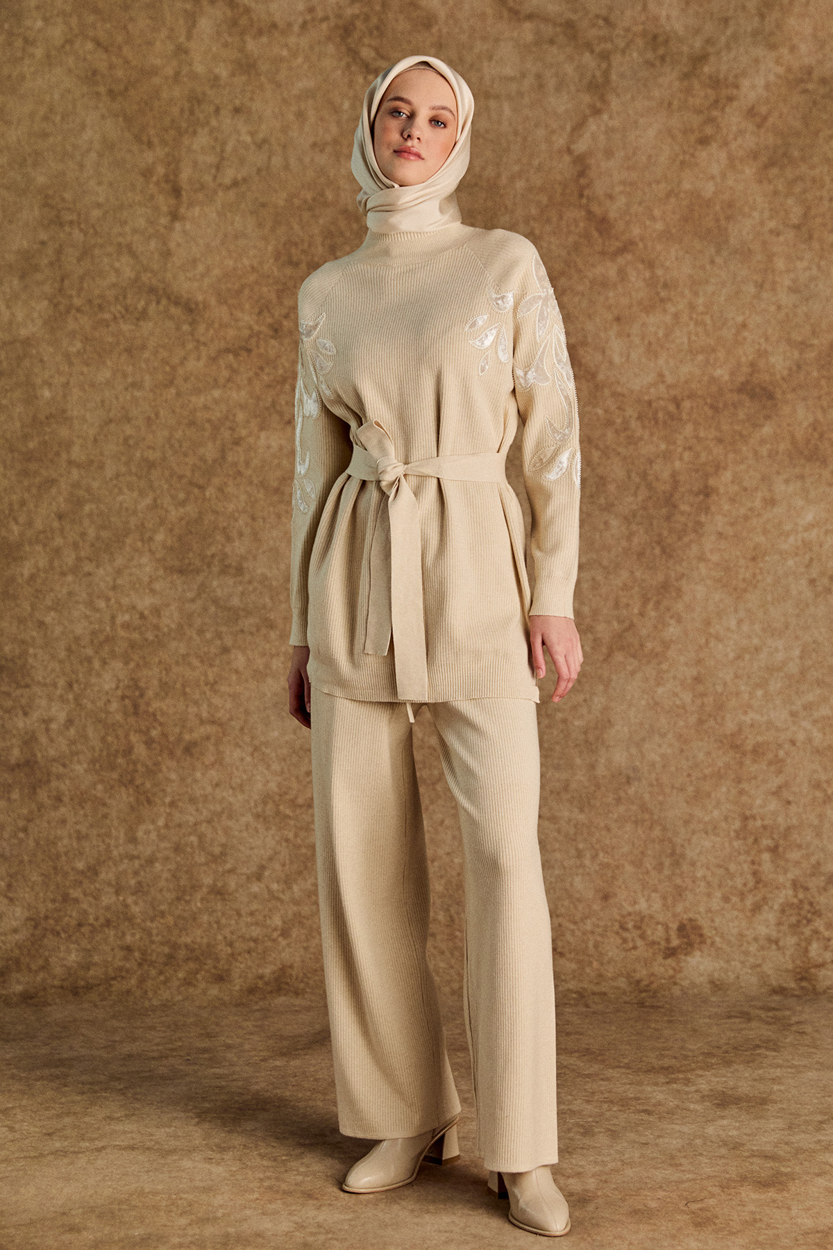 Kadife Motifli Triko İkili Takım, Tesettür Giyim