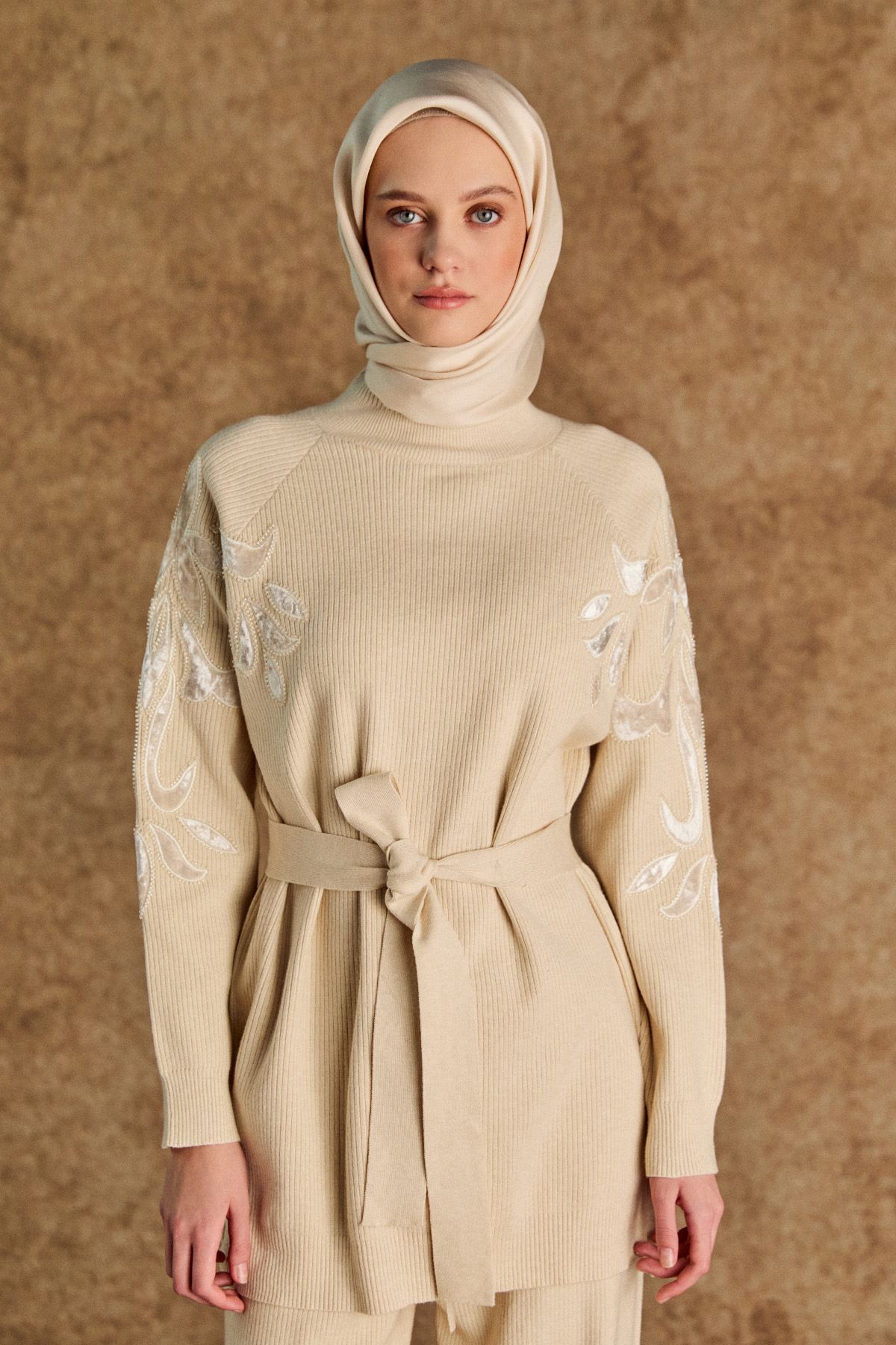 Kadife Motifli Triko İkili Takım, Tesettür Giyim