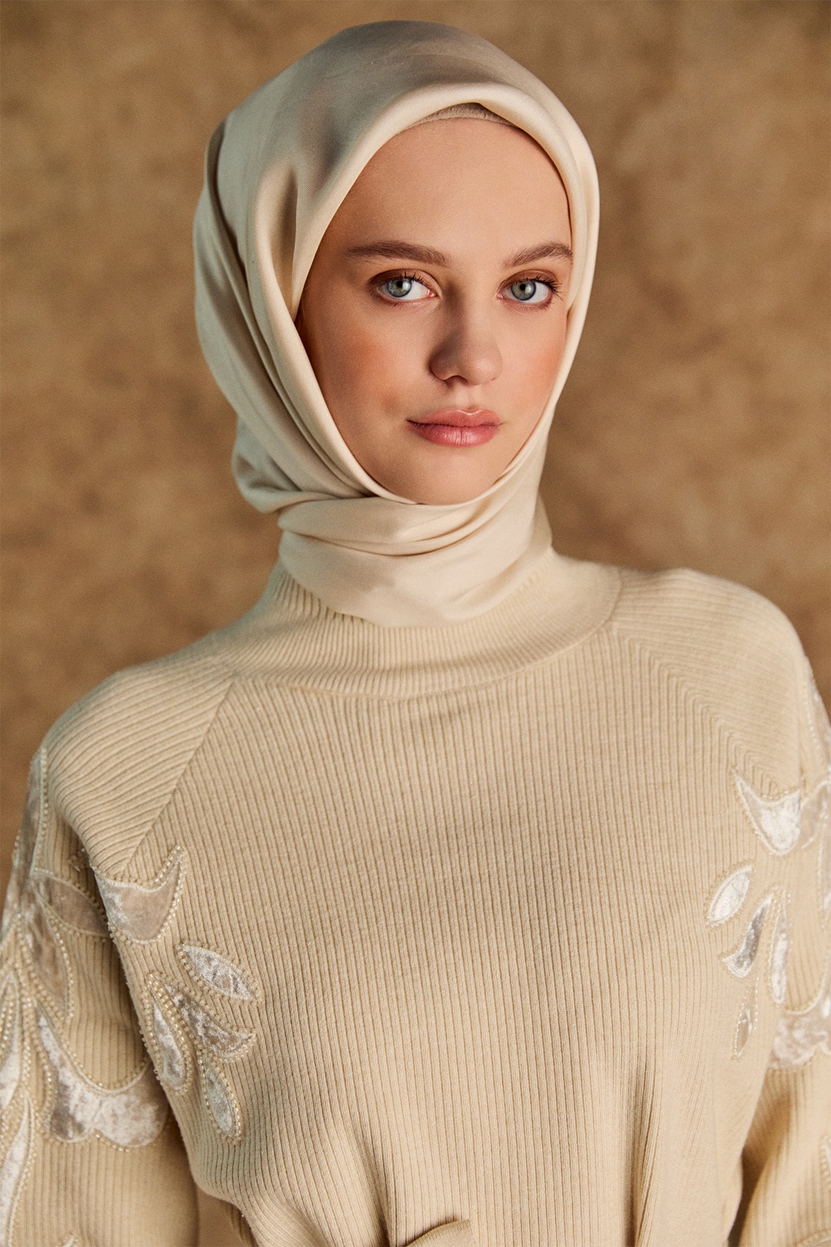 Kadife Motifli Triko İkili Takım, Tesettür Giyim