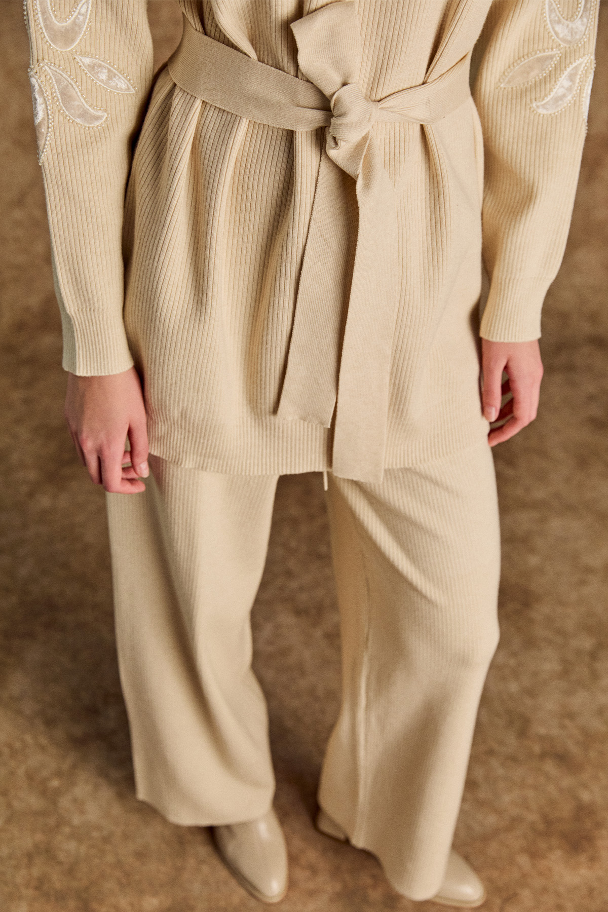 Kadife Motifli Triko İkili Takım, Tesettür Giyim