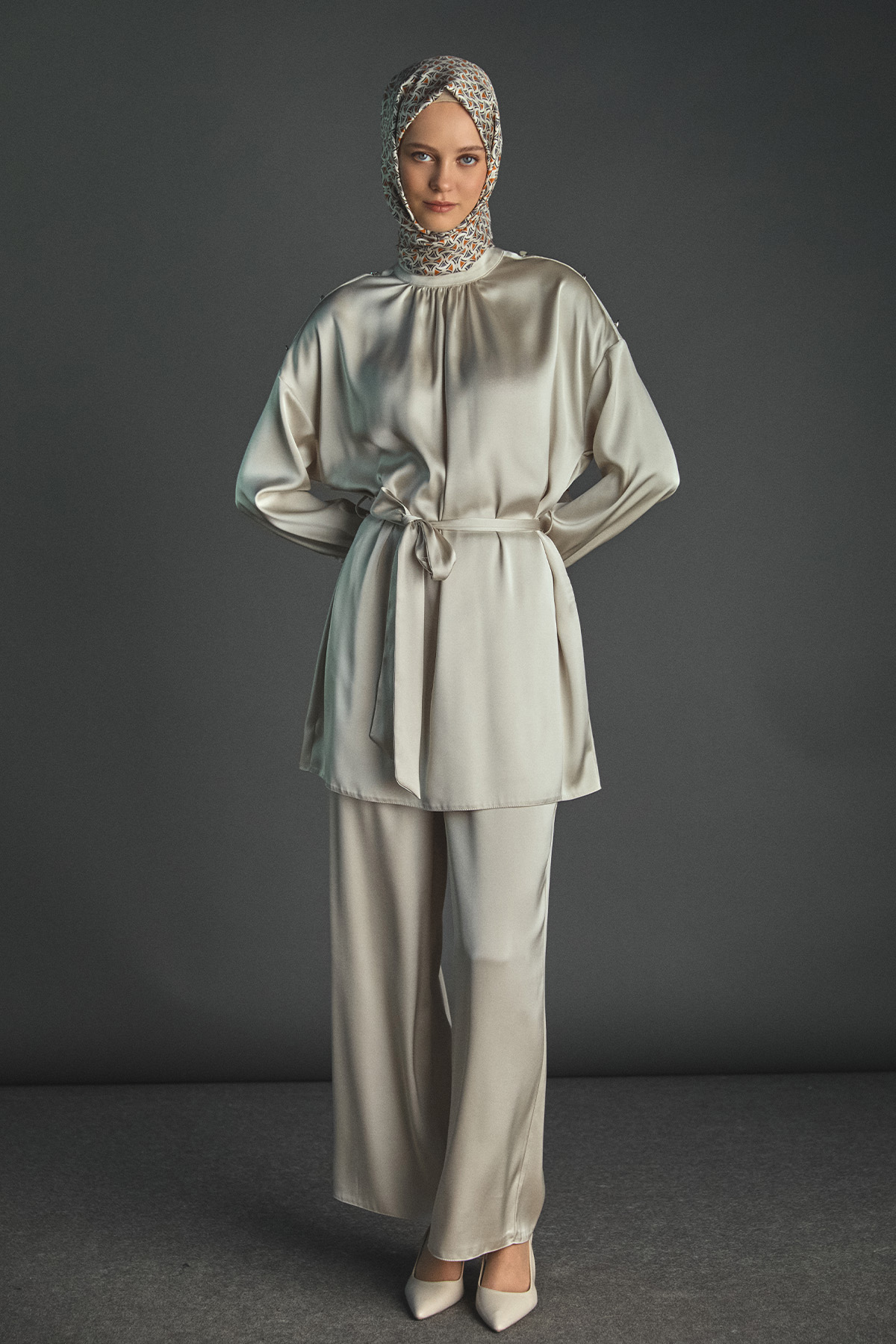 Süs Düğmeli Saten İkili Takım, Tesettür Giyim