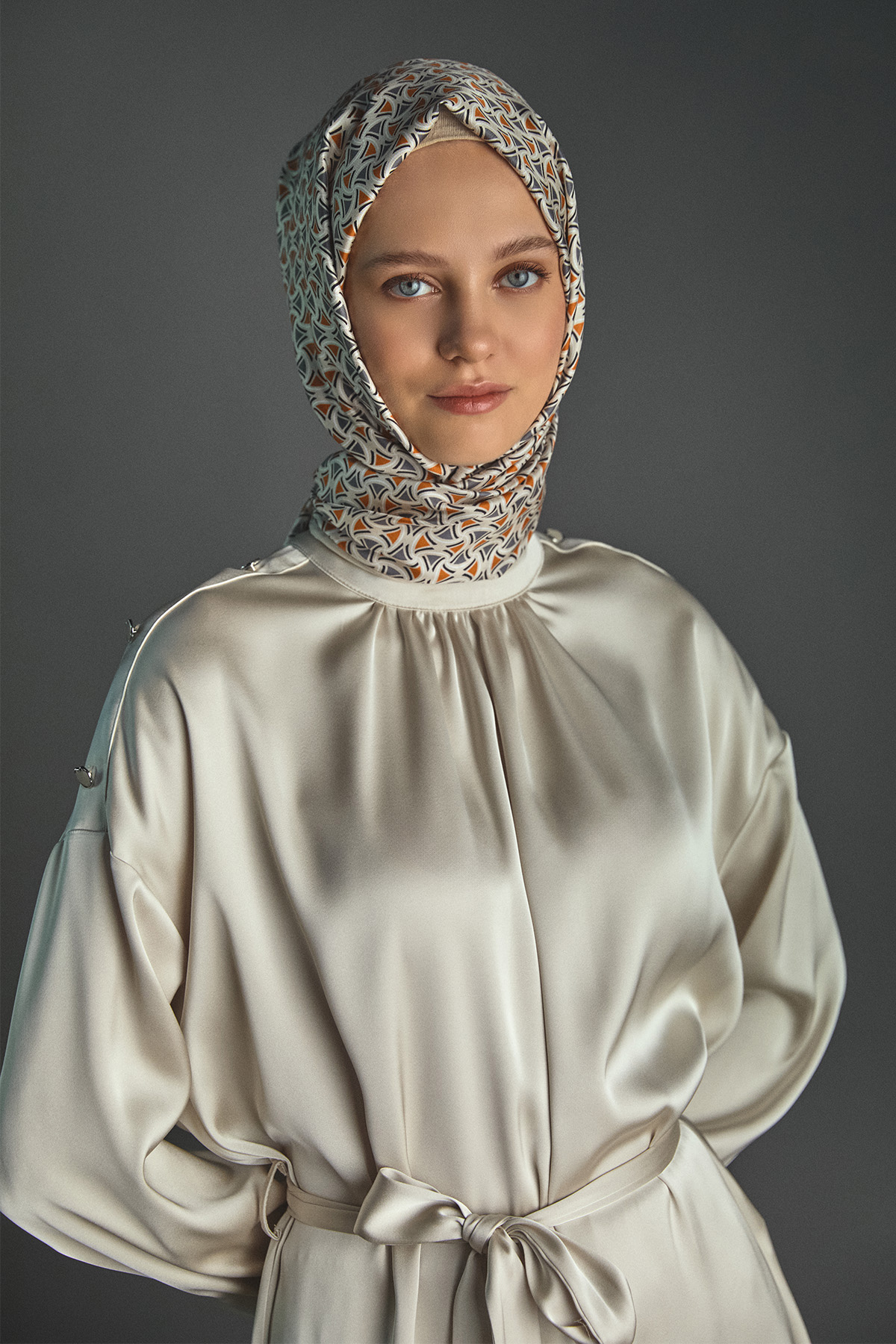 Süs Düğmeli Saten İkili Takım, Tesettür Giyim