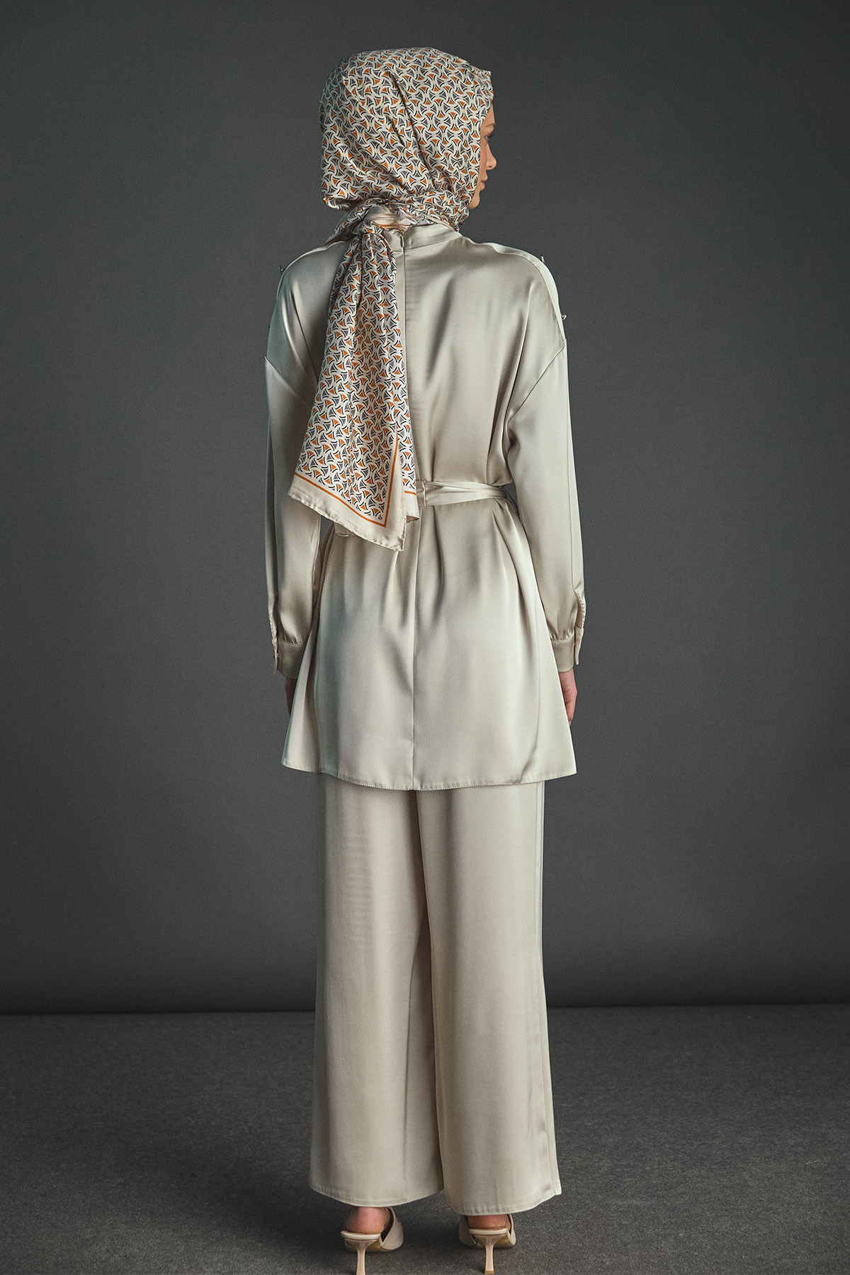 Süs Düğmeli Saten İkili Takım, Tesettür Giyim