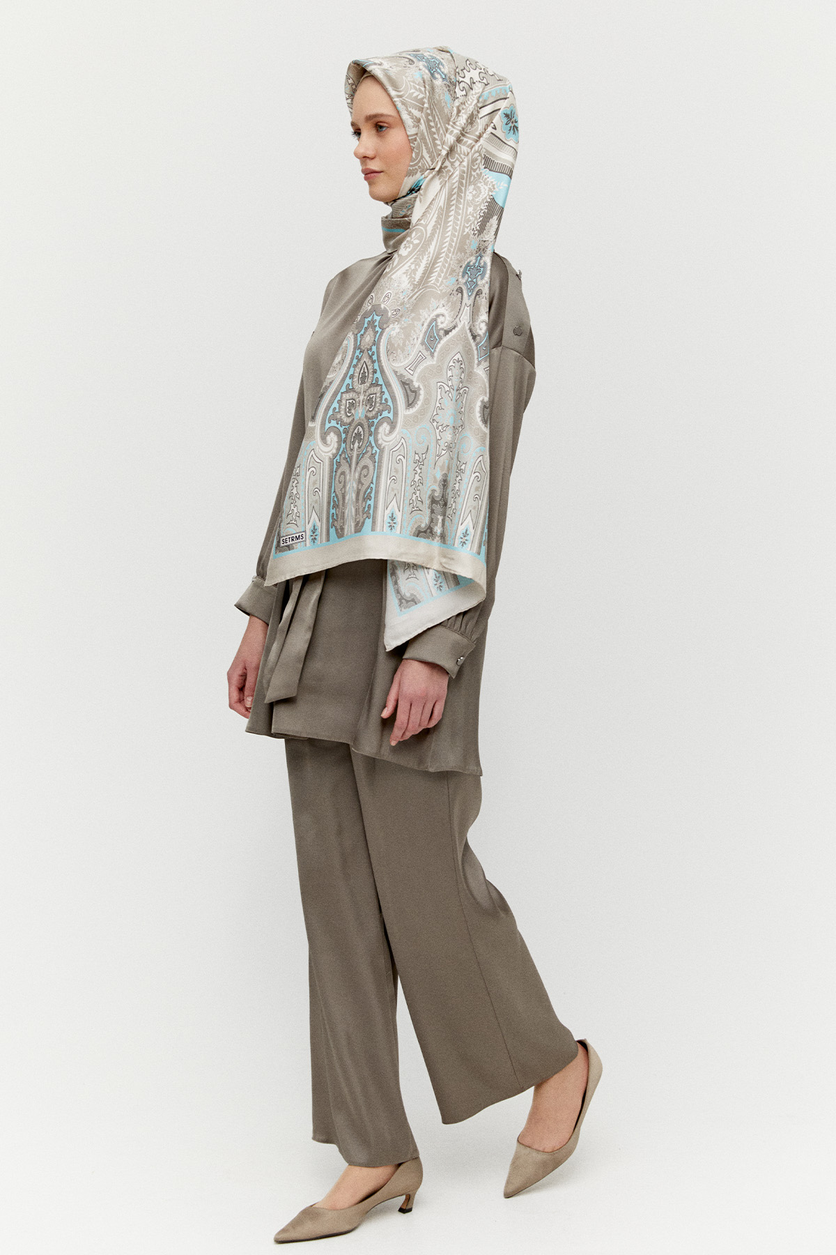 Süs Düğmeli Saten İkili Takım, Tesettür Giyim