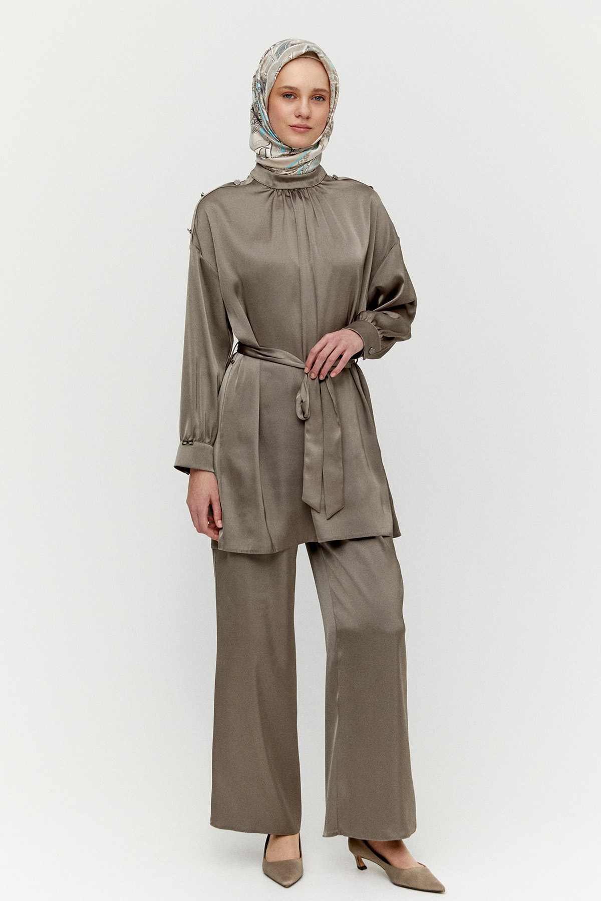 Süs Düğmeli Saten İkili Takım, Tesettür Giyim