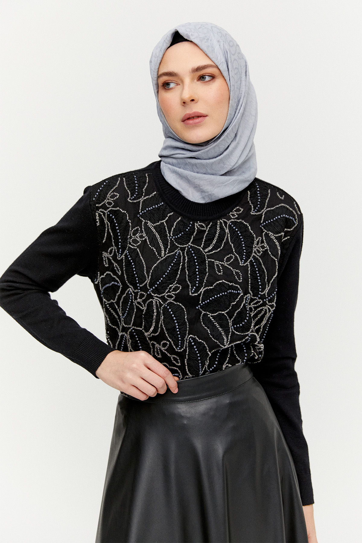 Taşlı Yaprak Desenli Triko Tunik, Tesettür Giyim