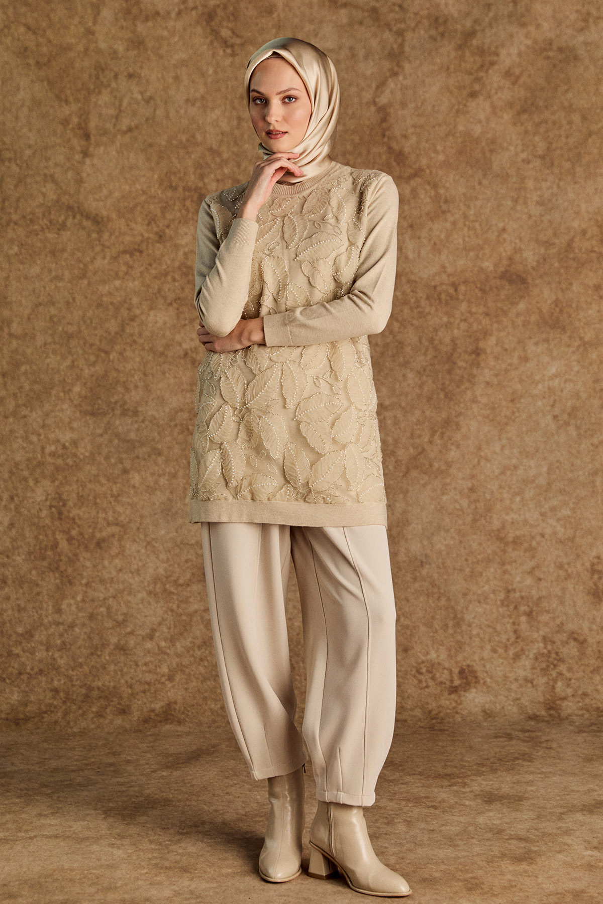 Taşlı Yaprak Desenli Triko Tunik, Tesettür Giyim