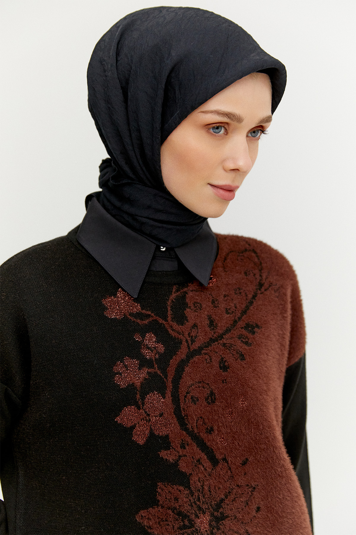 Simli Çiçek Motifli Triko Tunik, Tesettür Giyim