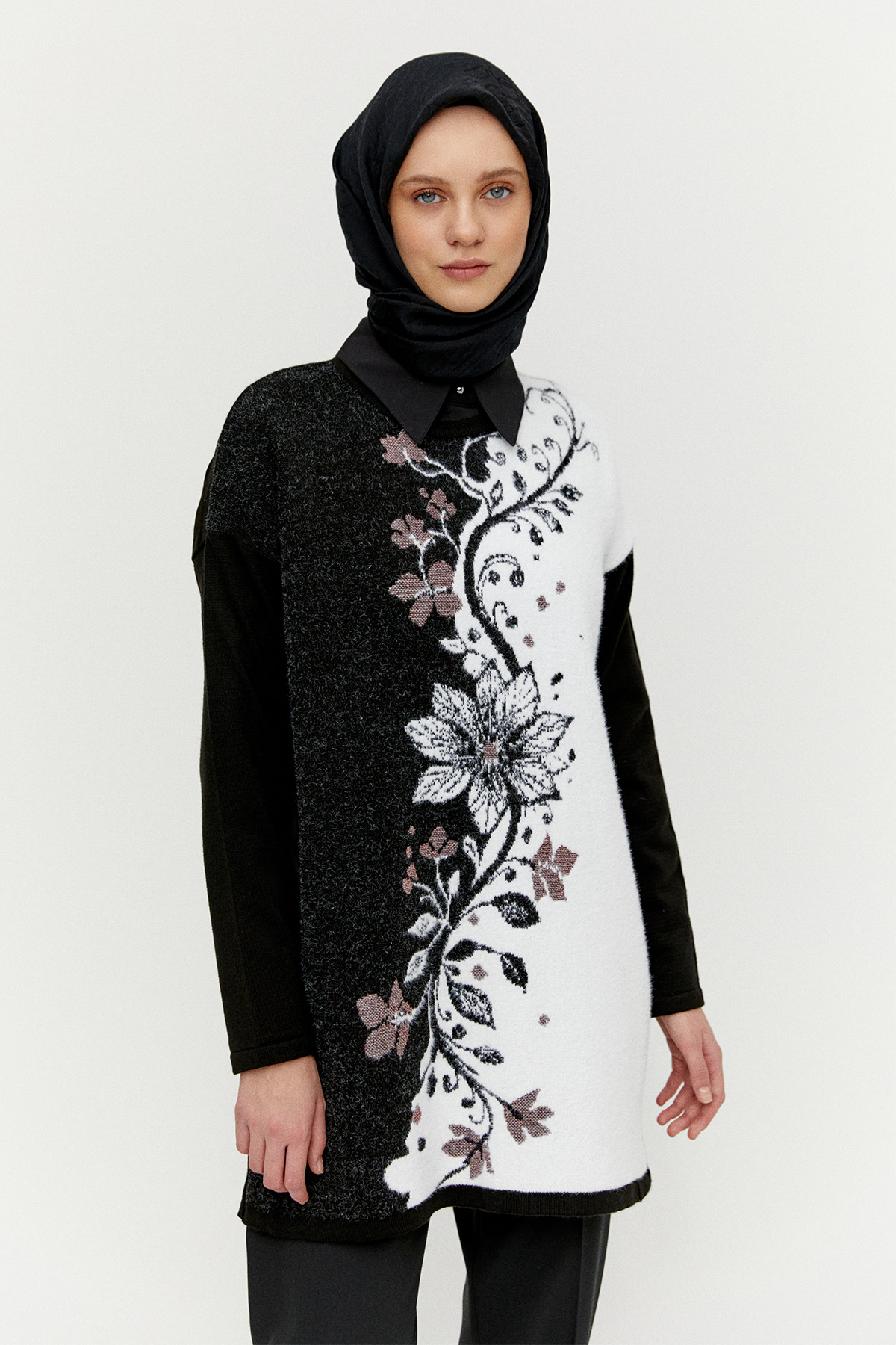 Simli Çiçek Motifli Triko Tunik, Tesettür Giyim