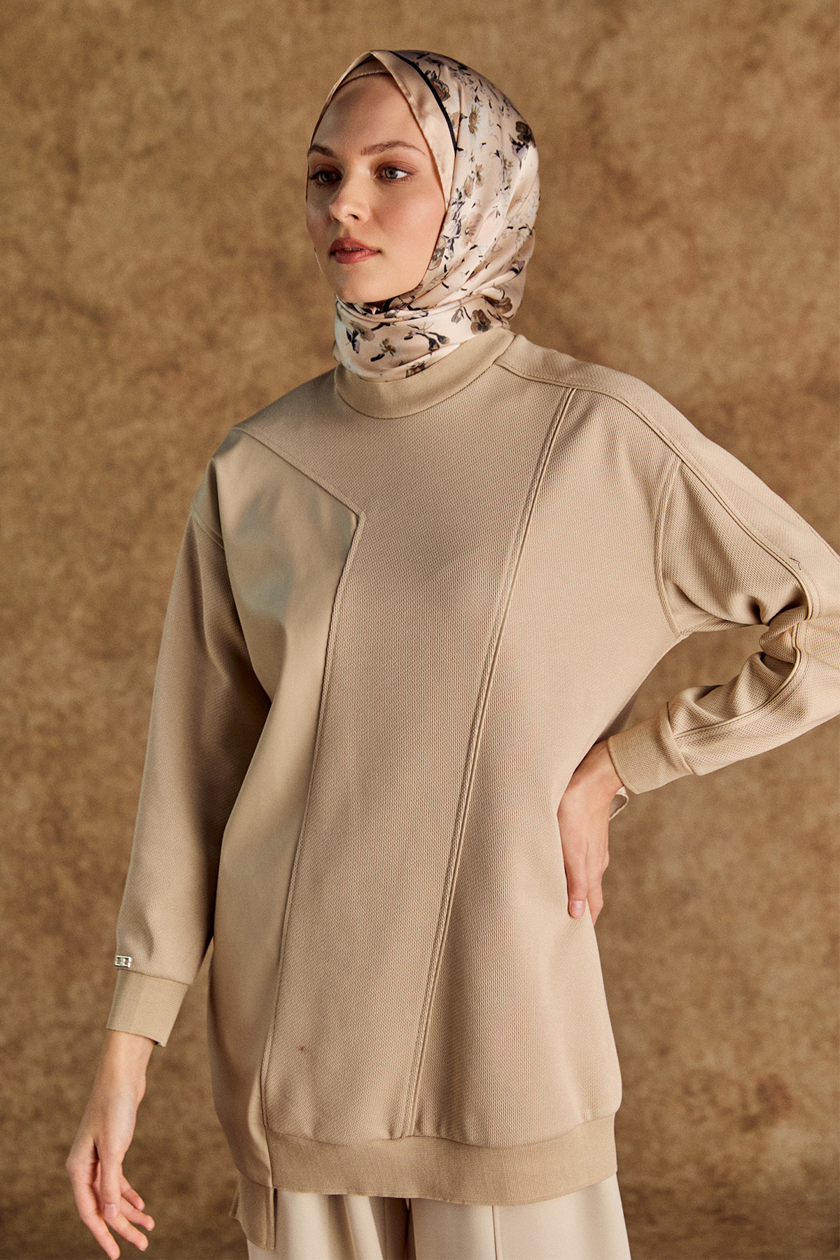 Suni Derili Asimetrik Örme Tunik, Tesettür Giyim