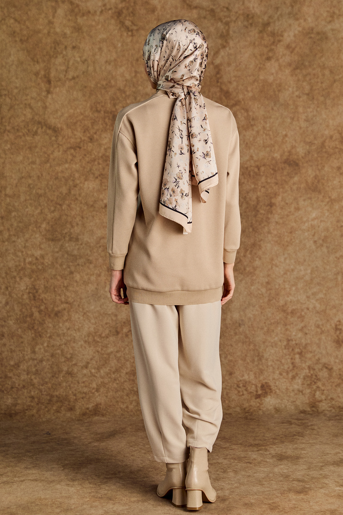 Suni Derili Asimetrik Örme Tunik, Tesettür Giyim