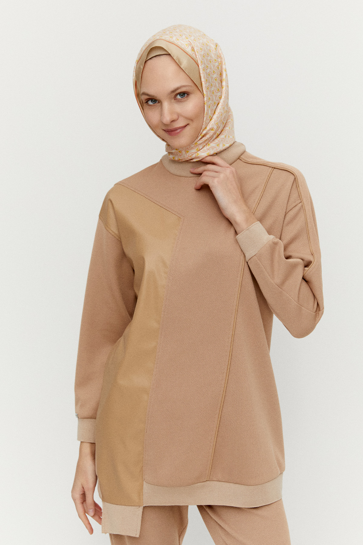 Suni Derili Asimetrik Örme Tunik, Tesettür Giyim