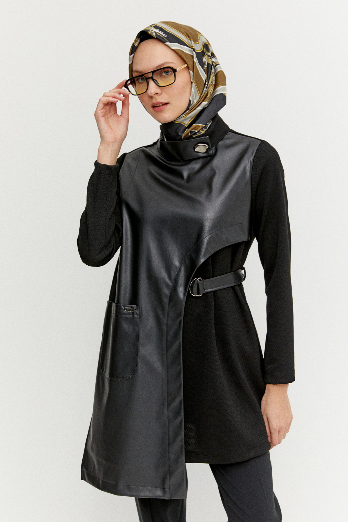 Asimetrik Suni Derili Tunik, Tesettür Giyim