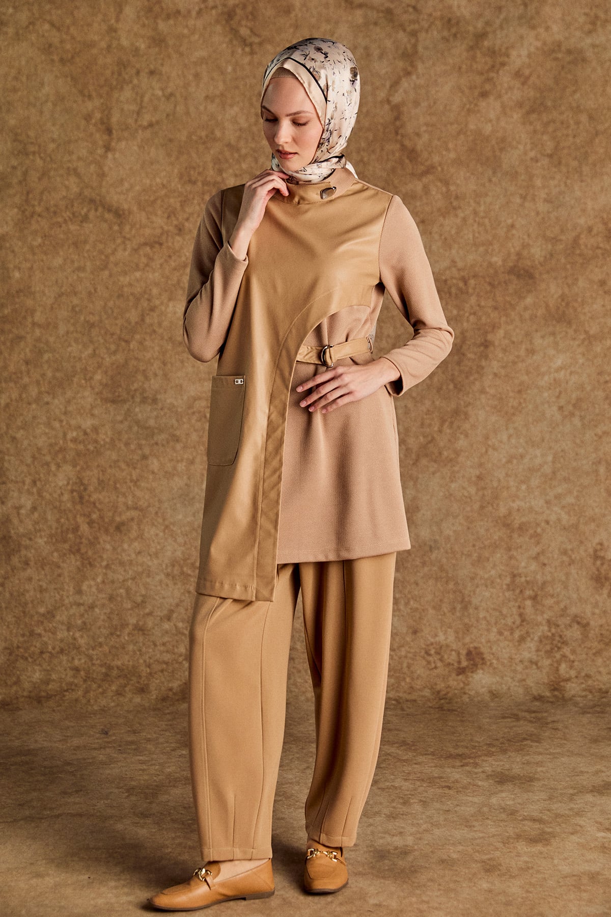 Asimetrik Suni Derili Tunik, Tesettür Giyim