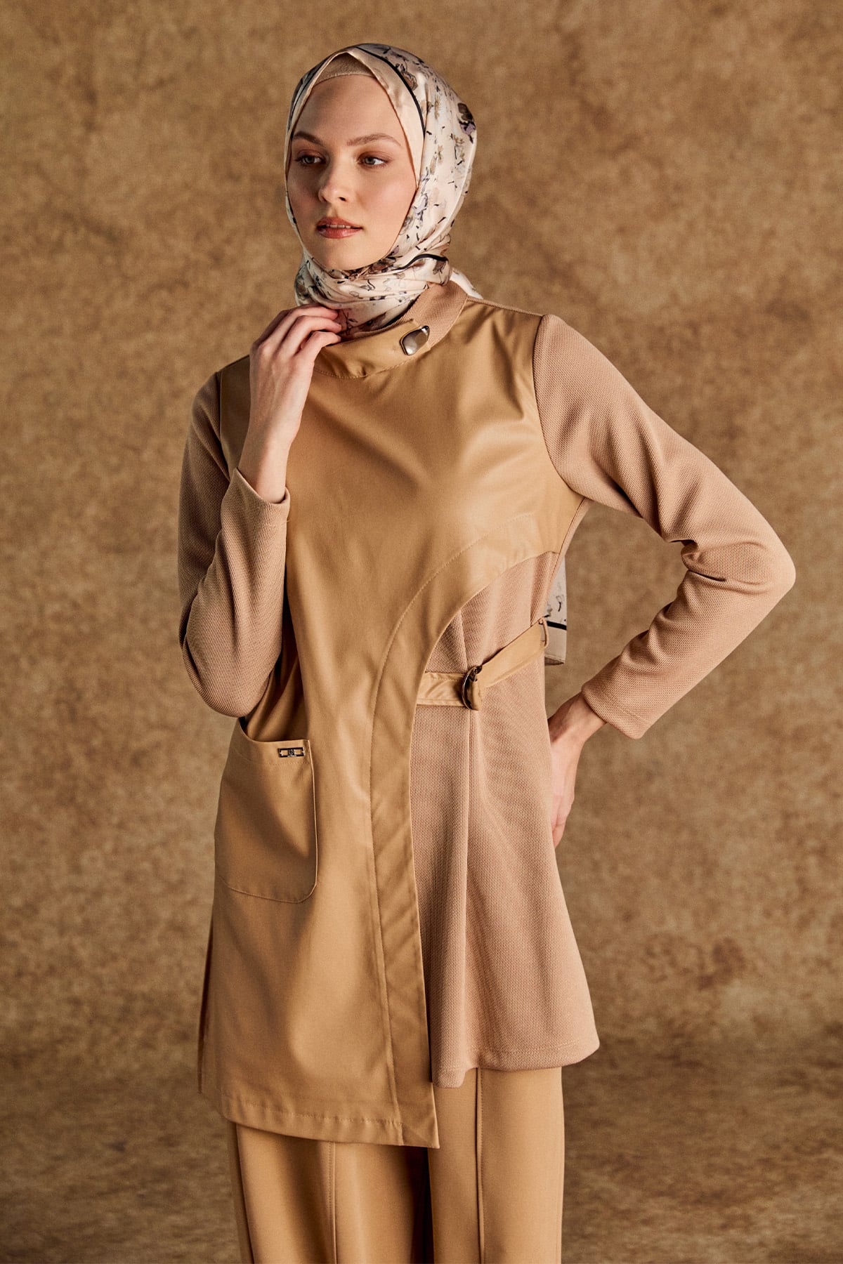 Asimetrik Suni Derili Tunik, Tesettür Giyim