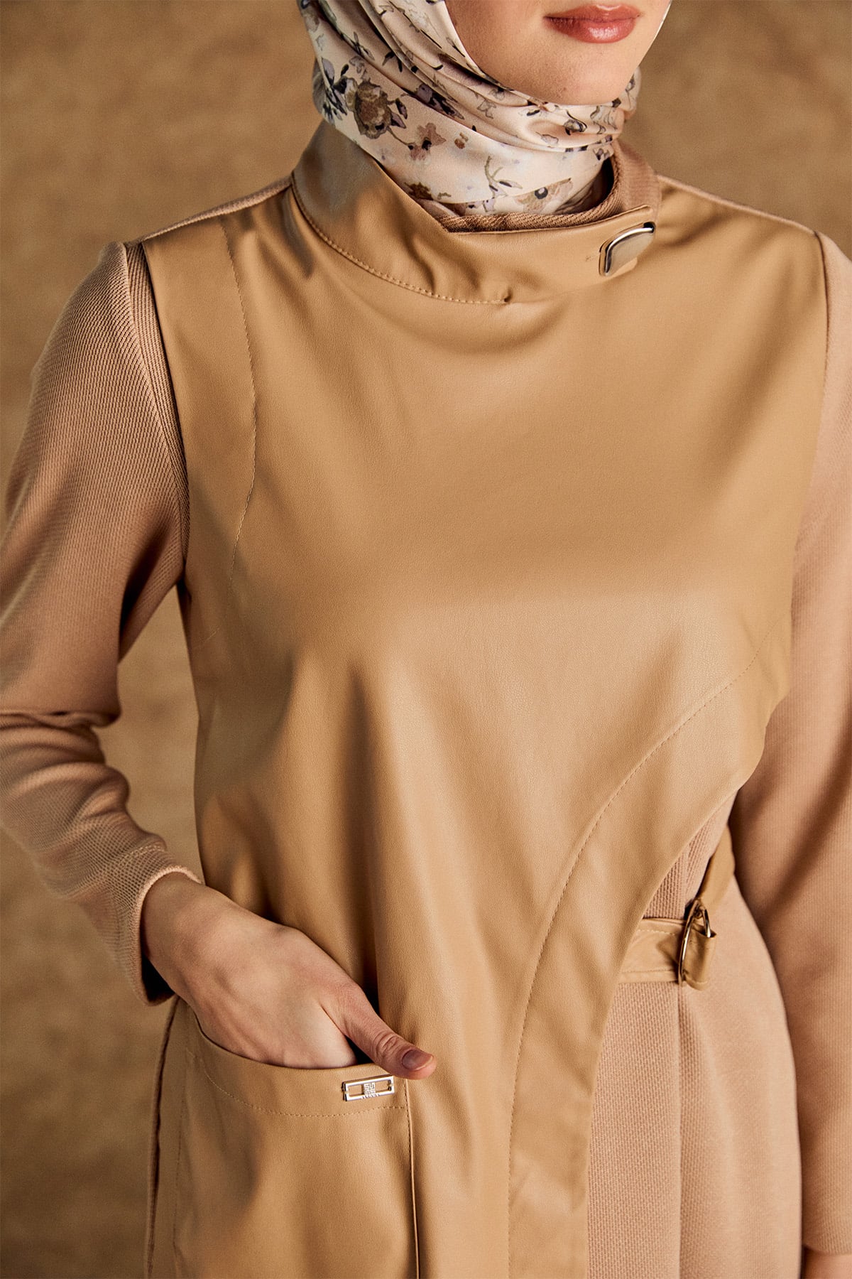 Asimetrik Suni Derili Tunik, Tesettür Giyim