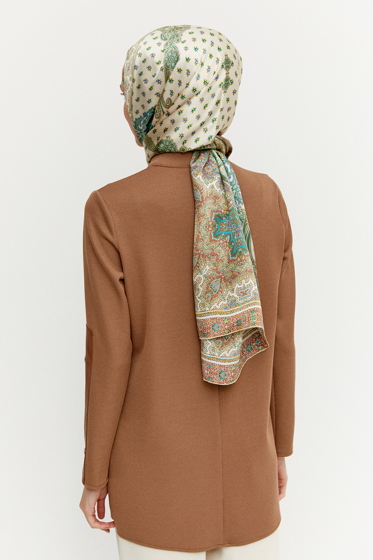 Hakim Yaka Kuşgözlü Örme Tunik, Tesettür Giyim