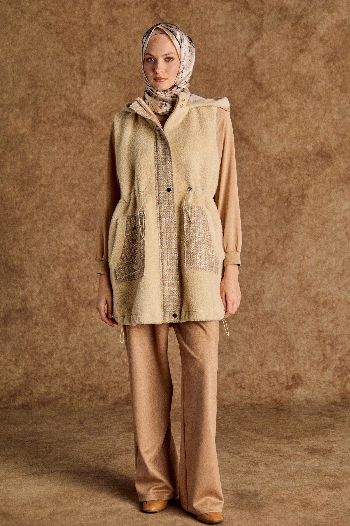 Tüvit Kombinli Suni Kürk Yelek, Tesettür Giyim