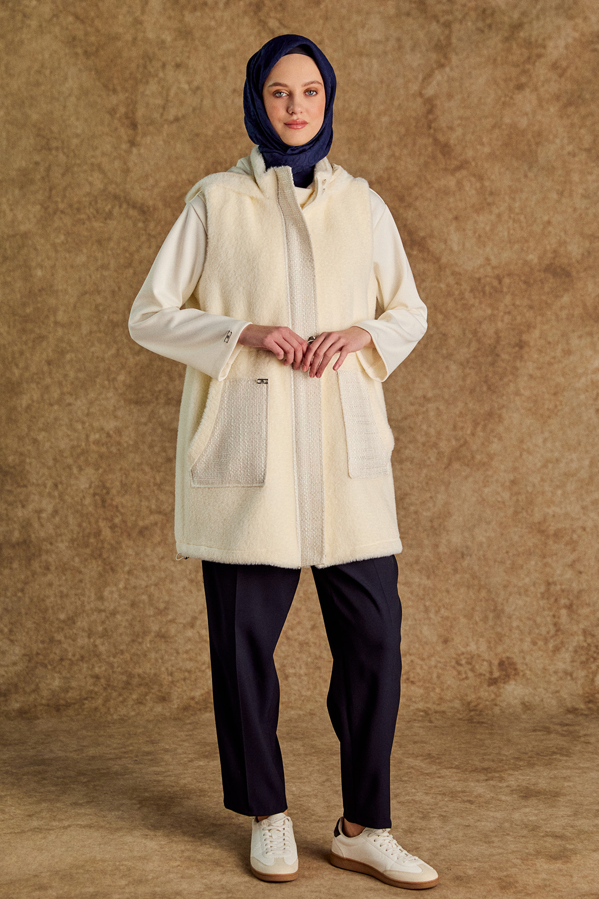 Tüvit Kombinli Suni Kürk Yelek, Tesettür Giyim